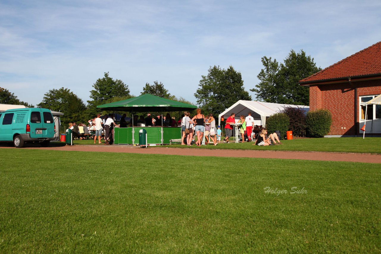 Bild 470 - Vogelschiessen am 18.8.12